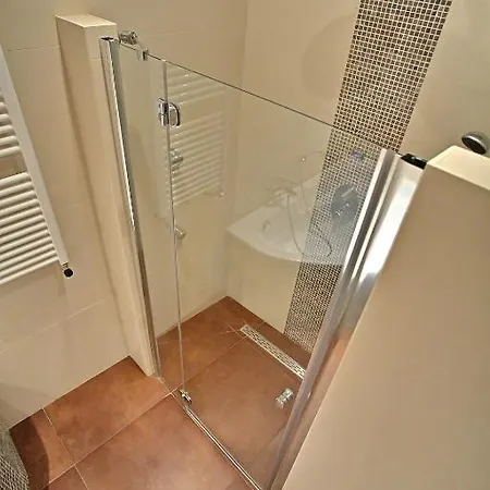 Galeria 3*